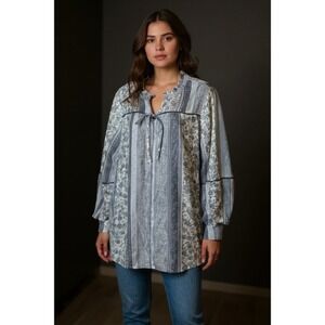Como Blu Women's 2X Blue‎ White Floral Print Peasant Blouse Top Tie Neck